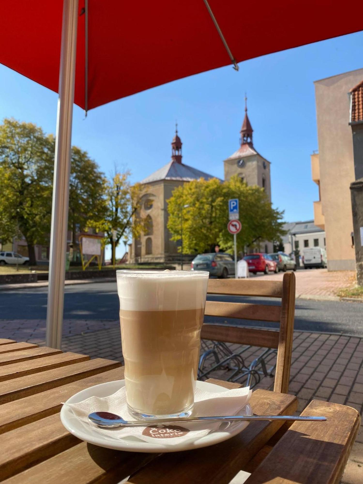 Penzion Cokolaterie Trebenice Buitenkant foto